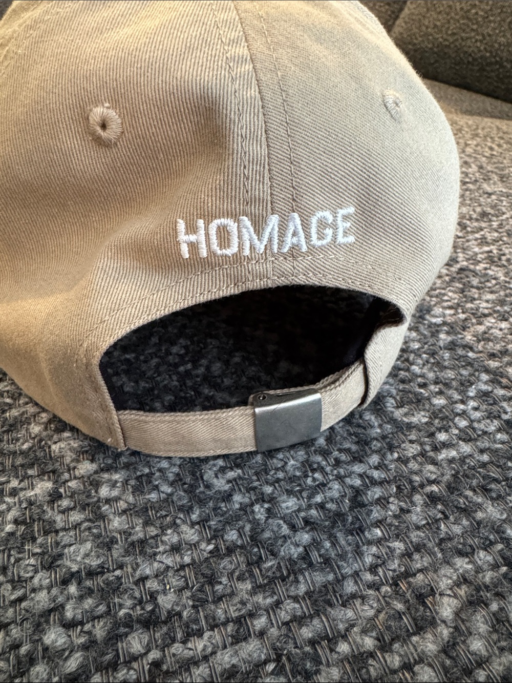 Homage hat - Picture 3 of 3